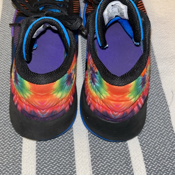 Nike Kyrie Flytrap 5 - Picture 3 of 4